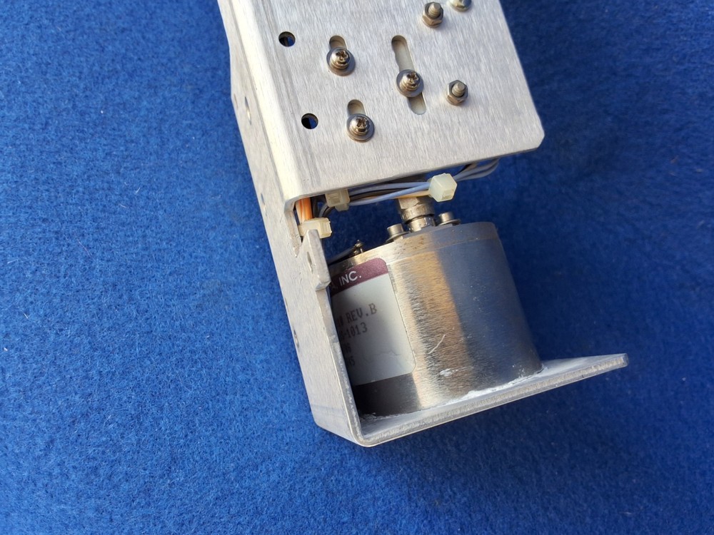 Micro-Lambda Oscillator MLOS-1013 Assy.