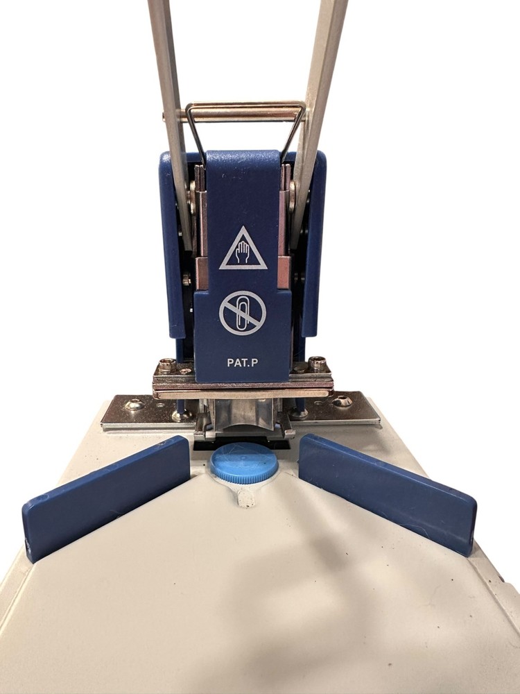 Sysform Table Top Corner Rounder Machine w/ 1/4'' Die