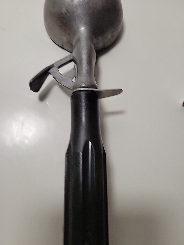 2 Vintage Ice Cream Scoops