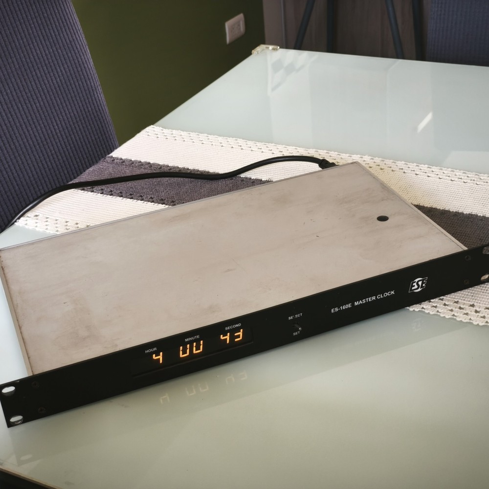 ESE ES-160E Crystal-Base Master Clock Time Code Generator