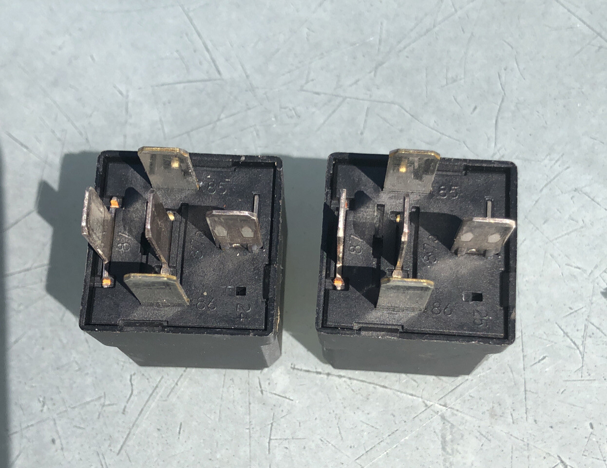 DODGE JEEP CHRYSLER MULTIPURPOSE 5 PIN RELAY 04727370AA (50732)OEM tested 2pcs