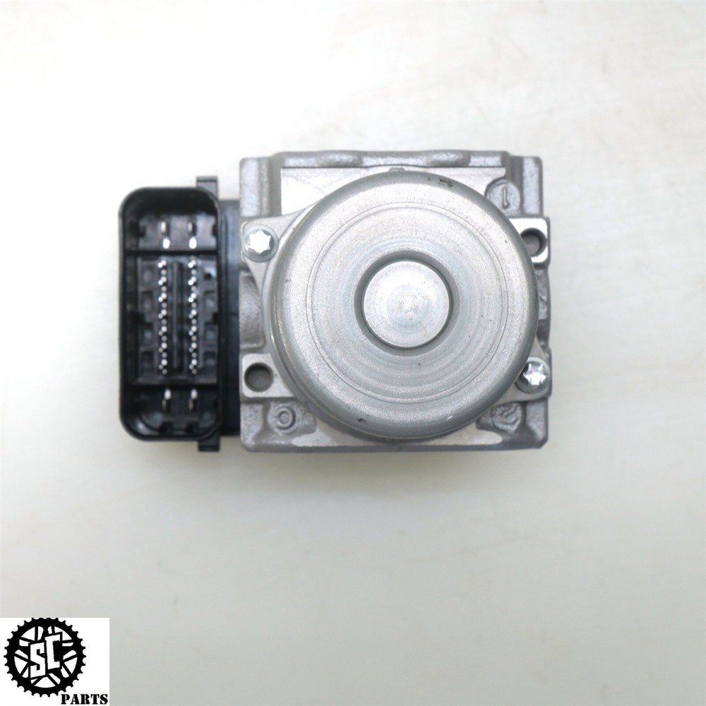 2022 SUZUKI GSXS 1000GT ABS PUMP MODULE