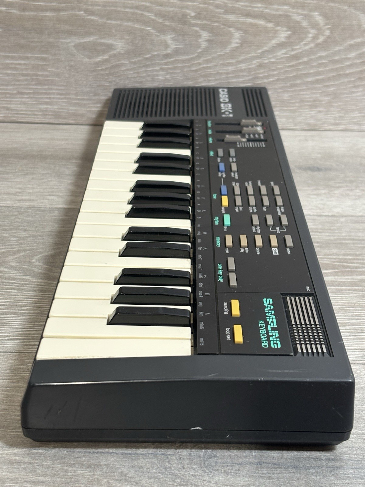 Casio SK-1 Portable 32-Key Sampling Keyboard Used, Free Shipping