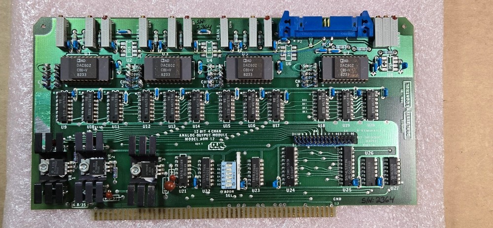 Dual Systems Control 12 Bit 4 Chan Analog Output Module AOM 12 Board - Untested