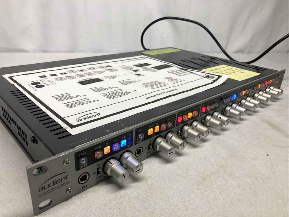 Audient ASP880  8-Channel Microphone Preamplifier