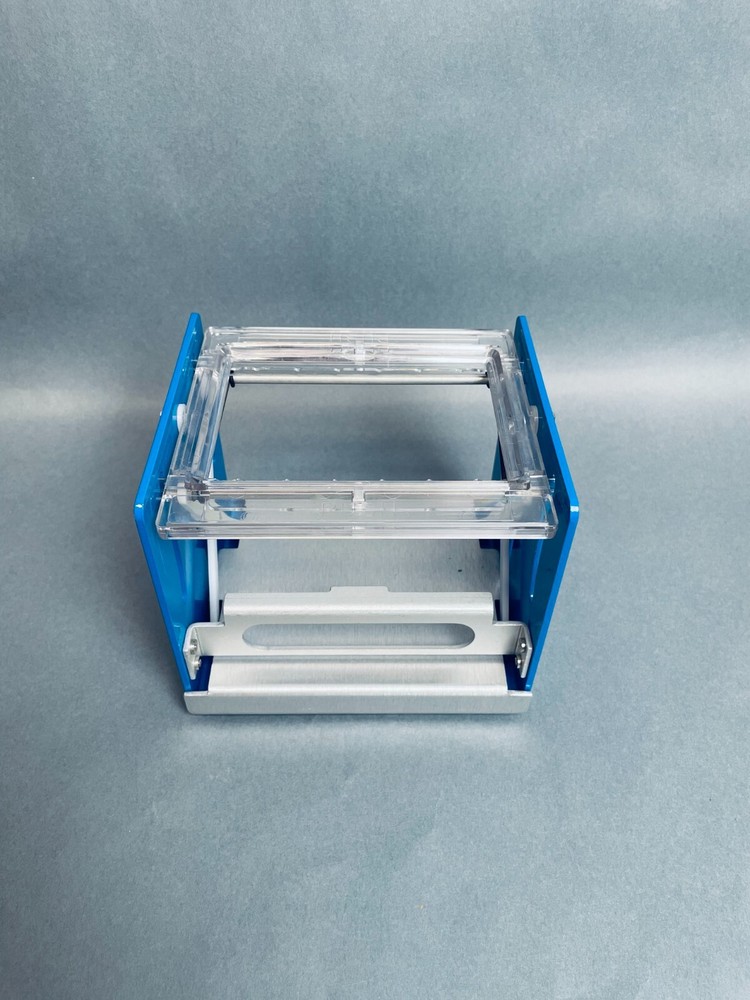 Labcon Pagoda Loader Pipet Tip Reloading System Blue