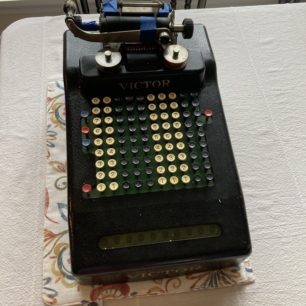 Antique Victor Adding Machine With Subtraction Untested! Seems To Be Intact!