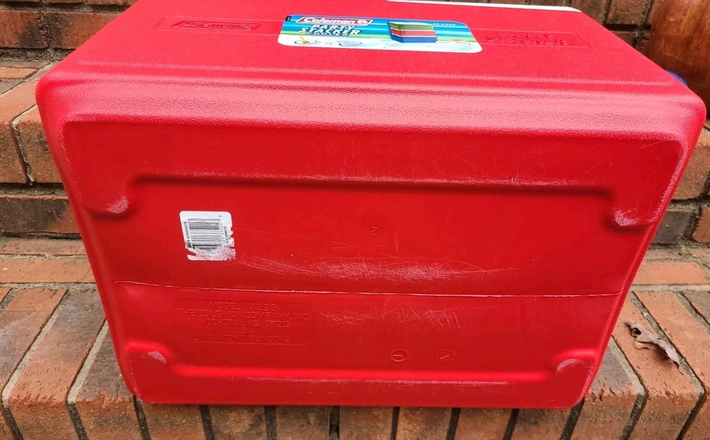 Coleman Party Stacker Cooler Red Model 9223 Stackable Ice Chest Box 48 Cans