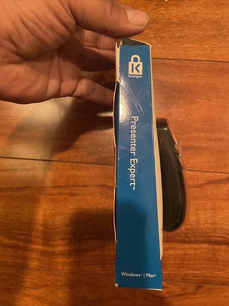 Kensington Expert Wireless Presenter with Green Laser Pointer and Cursor Control