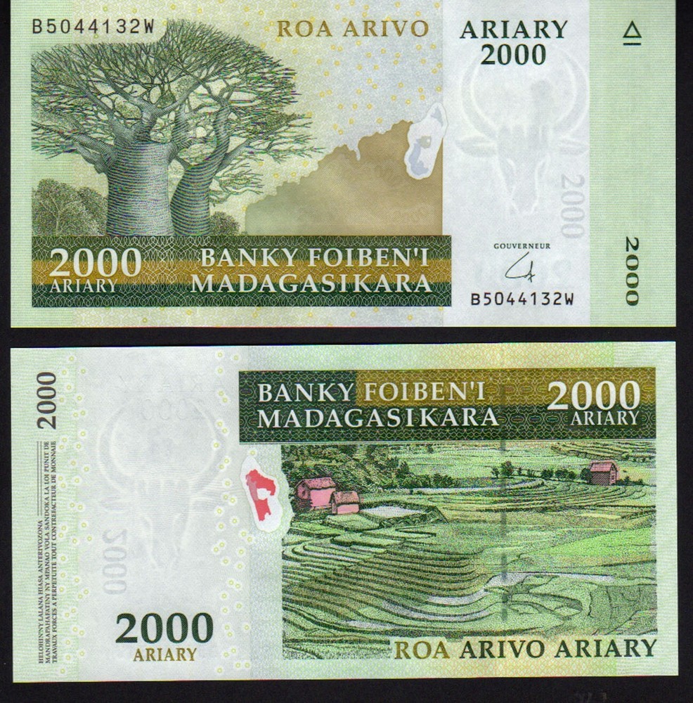 Madagascar 2000 Ariary 2014 Pick.90b Mint Unc