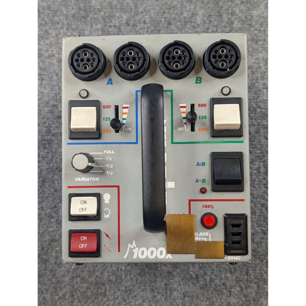 Vintage Dyna-Lite M1000X Power Pack Studio Flash Strobe Lighting Unit