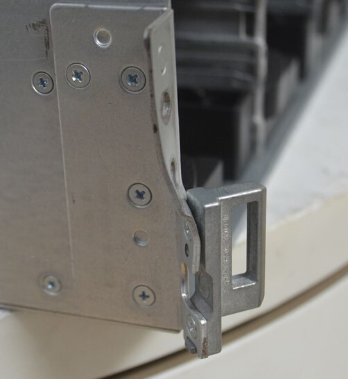 EMC EAE 100-542-104-01 12 Bay Hard Disk Array SEE NOTES