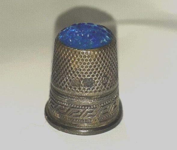 Vintage Solid Silver BLUE CROWN STONE TOP THIMBLE Germany Size 9 Chasing Scrolls