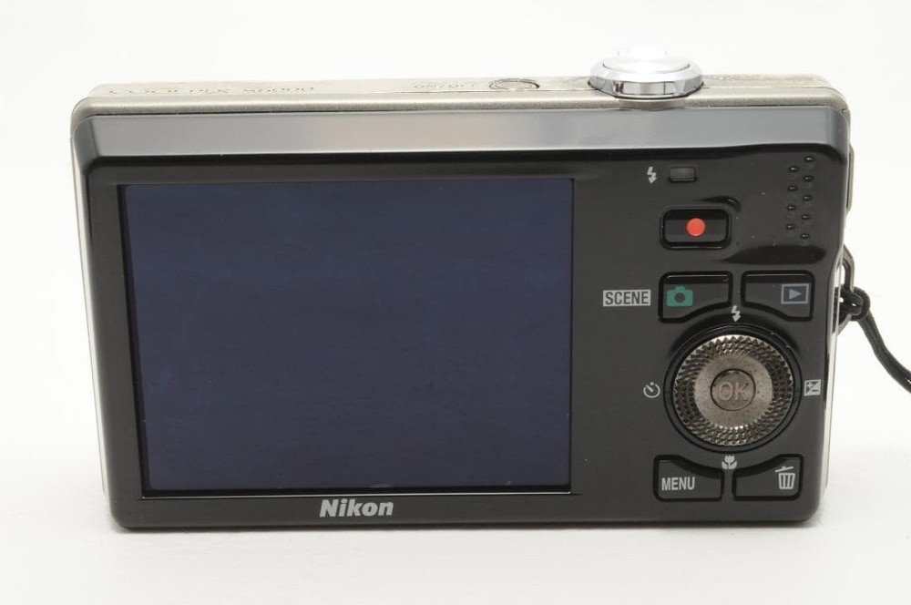 Nikon COOLPIX S6000 Compact Digital Camera with Accessories Tested Condition