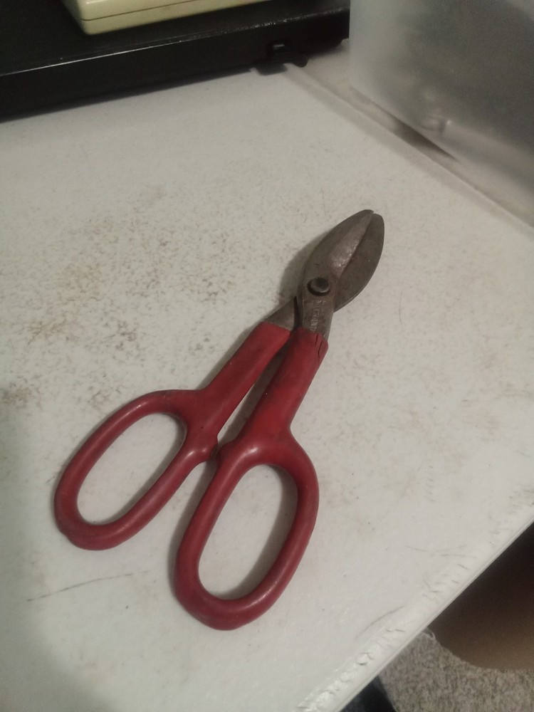 Master Mechanic Small Tin Snips