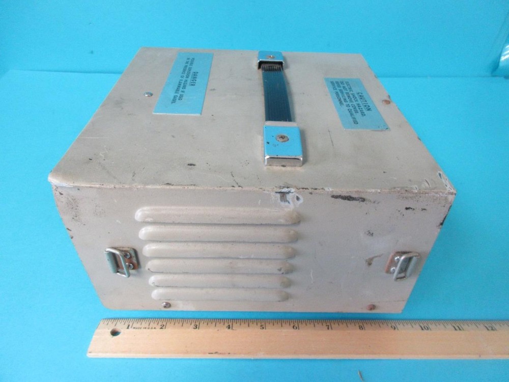ILK-4 OLYMPUS OPTICAL CO LTD COLD LIGHT SUPPLY NO POWER CABLE