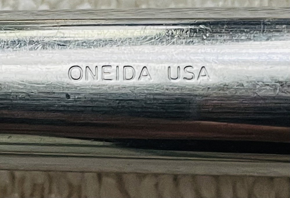 Oneida Stainless OBELUS Serving Spoon 8 5/8"