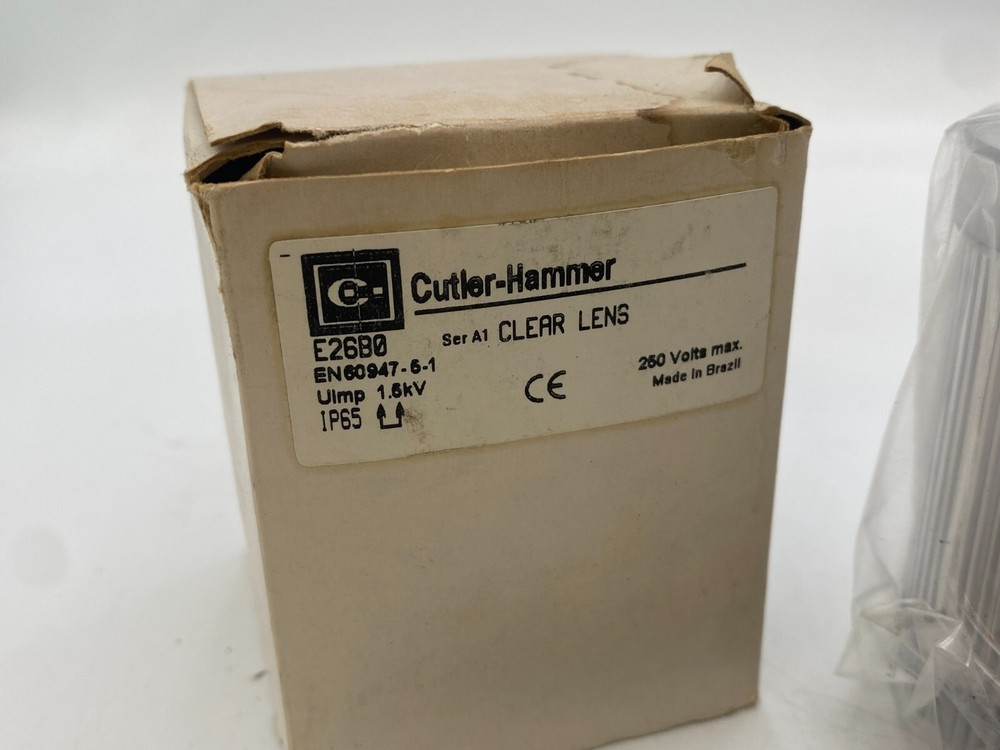 Cutler Hammer E26B0 Ser A1 Clear Lens & Diffuser Unit For E26 Series Stacklights