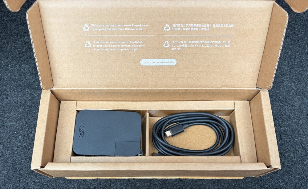 Microsoft Surface USB4 Docking Station for Business Black EP2-19863