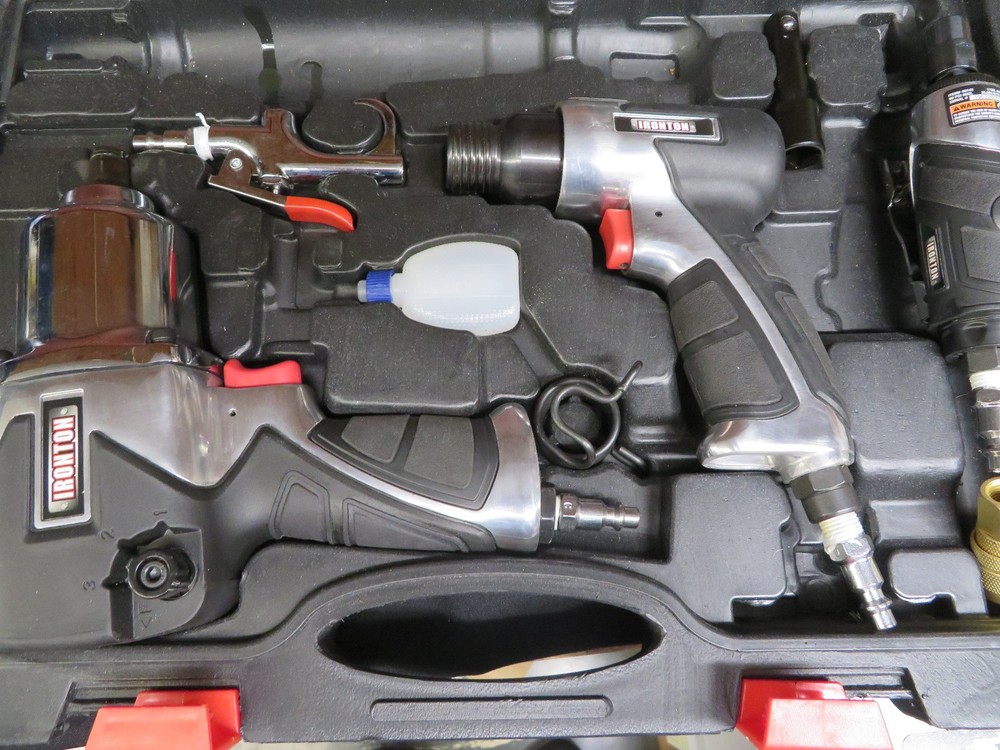 Ironton Air Tool Kit with accessories