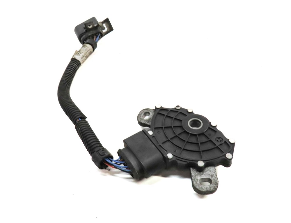 2011 AUDI Q7 (4L) AUTOMATIC TRANSMISSION NEUTRAL SAFETY SWITCH w/ HARNESS