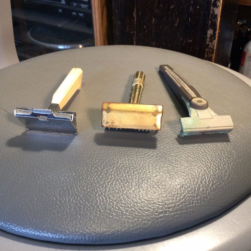 Safety razors Some in boxes