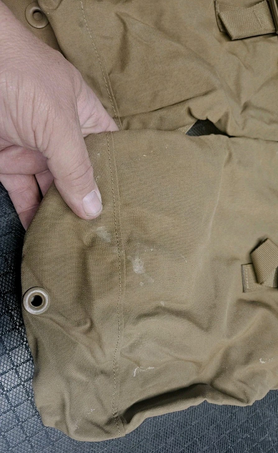 Lot of 2 Hydration Pouch USMC MOLLE II Coyote UsGI Used, Good Cond Sustainment