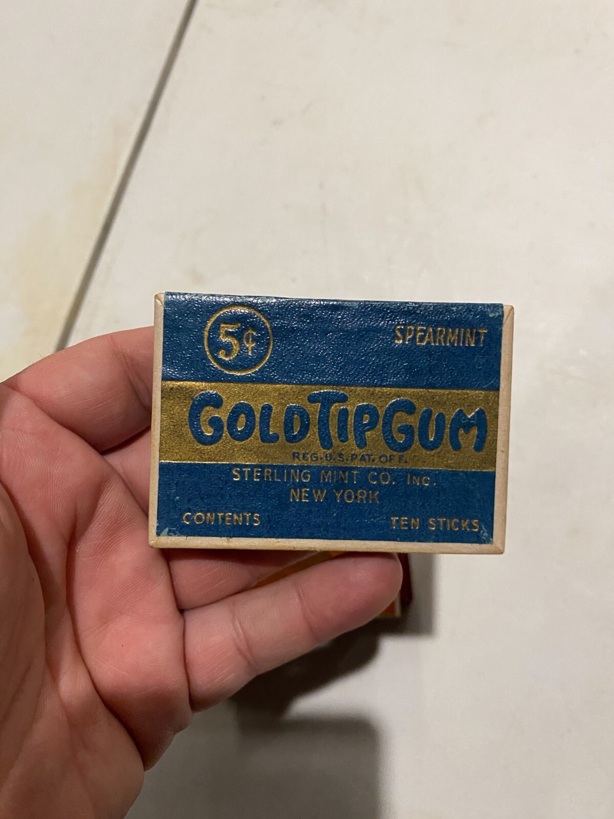 Vintage Gold Tip Gum Folding Store Display and 4 Boxes