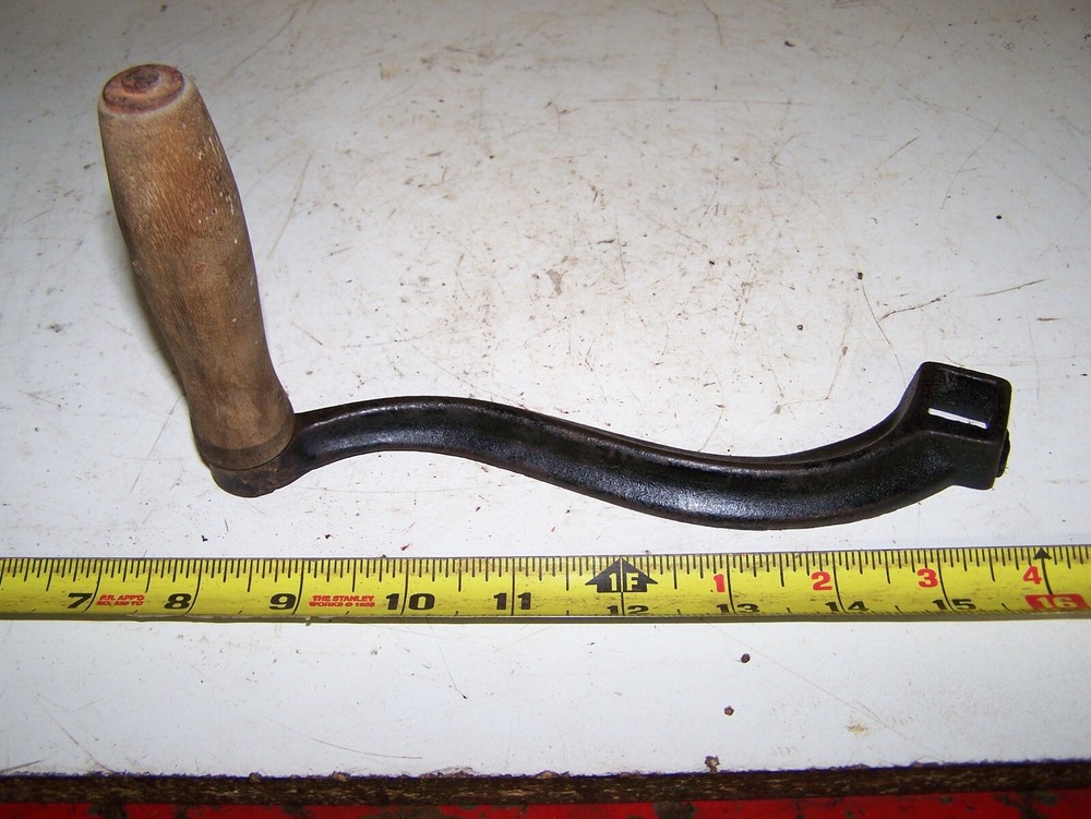NOS Cast Iron Crank Handle Corn Sheller Pump Grinder Roller 5/8" SQUARE Shaft