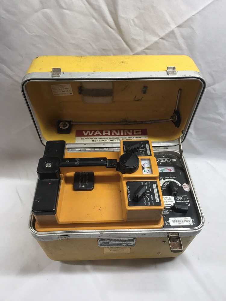 Radiodetection RD400PL with RD400 SDTx Transmitter Cable and Pipe Locator