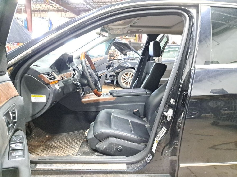 2010 E350 Display Screen Sku#4256601