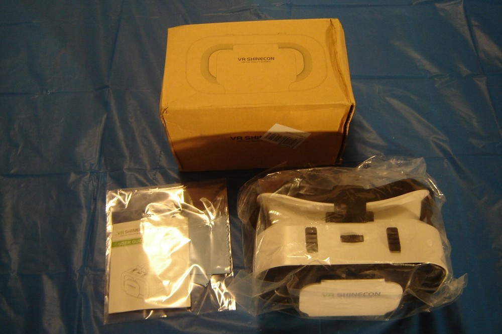 VIRTUAL REALITY GLASSES PORTABLE 3D FOR ANDROID OR iPHONE
