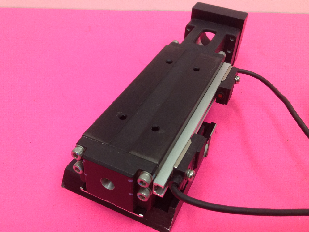 THK - KR20 - Linear Actuator