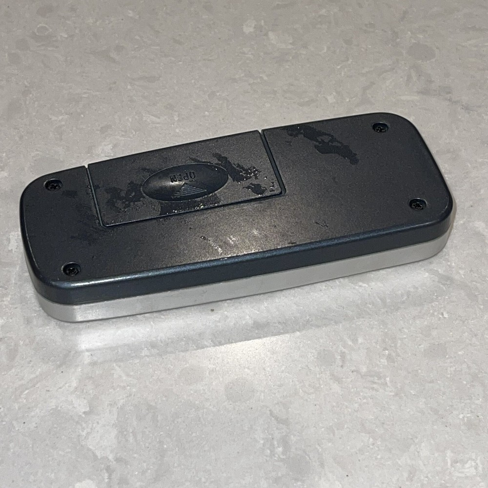 LASKO Oscillating Fan Remote Control Timer Silver