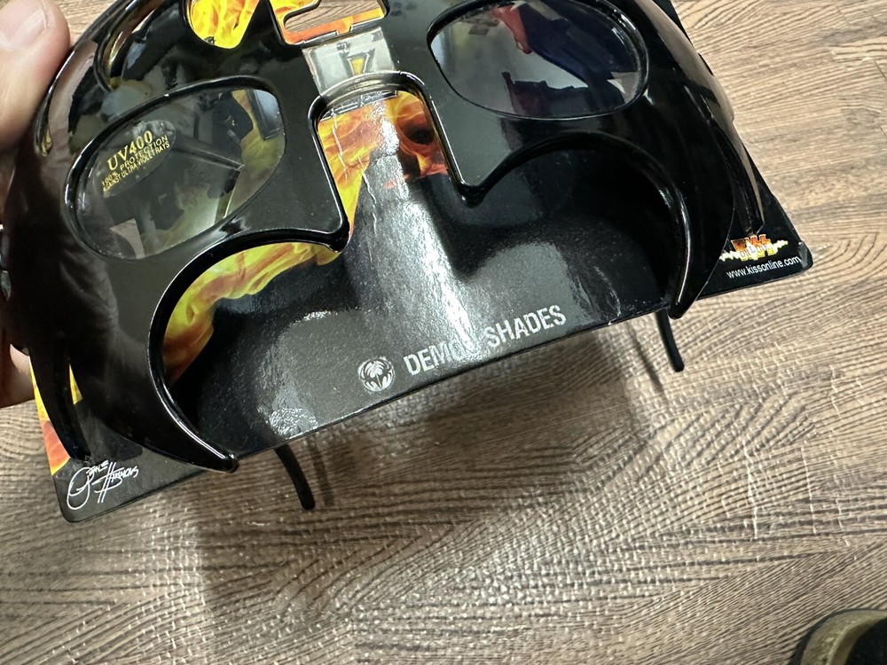 KISS Demon Glasses 2010 Destroyer Sunglasses Kiss Rock Band Catalog NWT