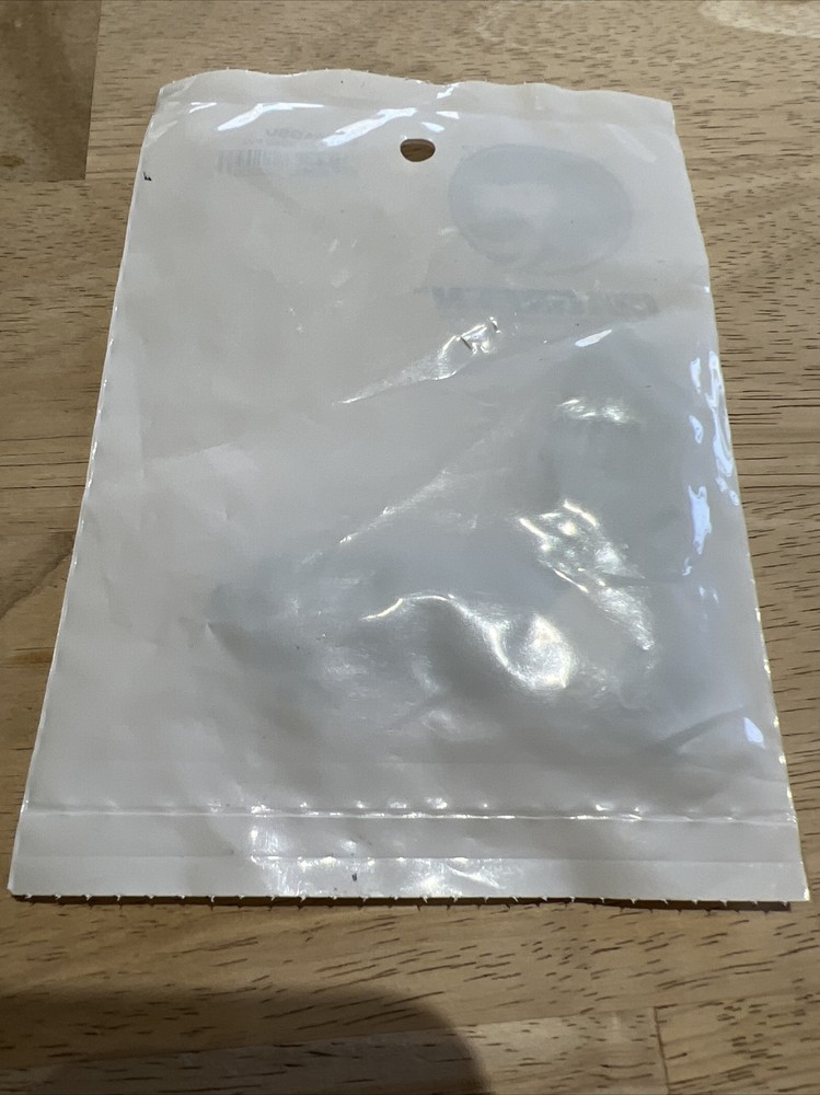 US Army Private PV2 E-2 Chevrons, Silverish /green ,Patch Set, Small, NEW!