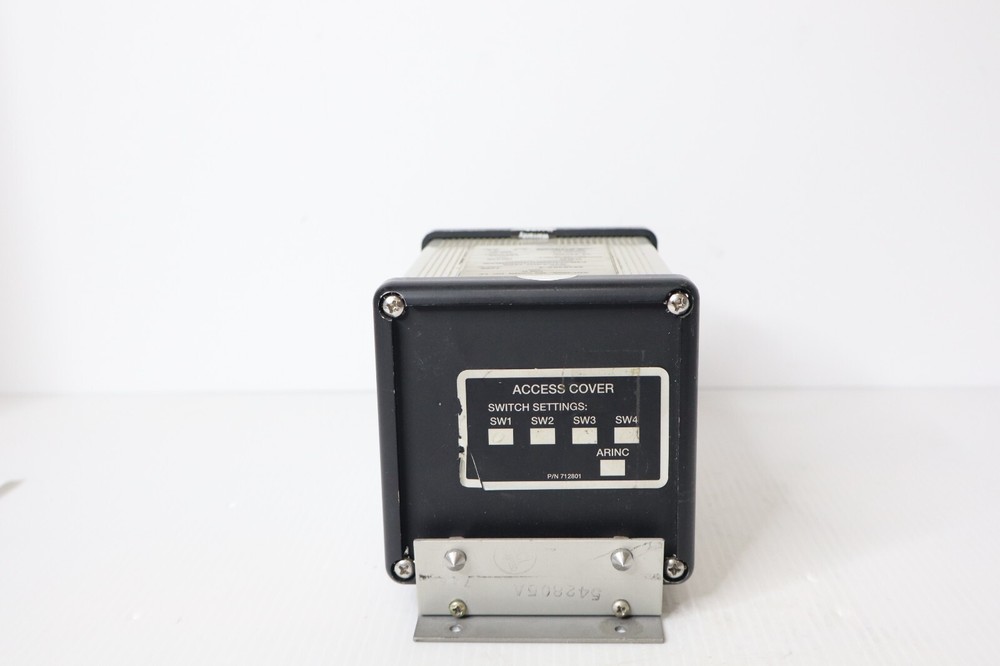 Shadin Avionics ADC2000 Air Data Computer 962830A-3 (14-28 VDC) Removed Working