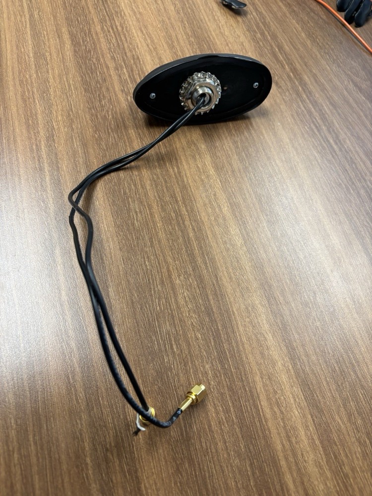 Maxyena Aaflert GPS antenna tear shape