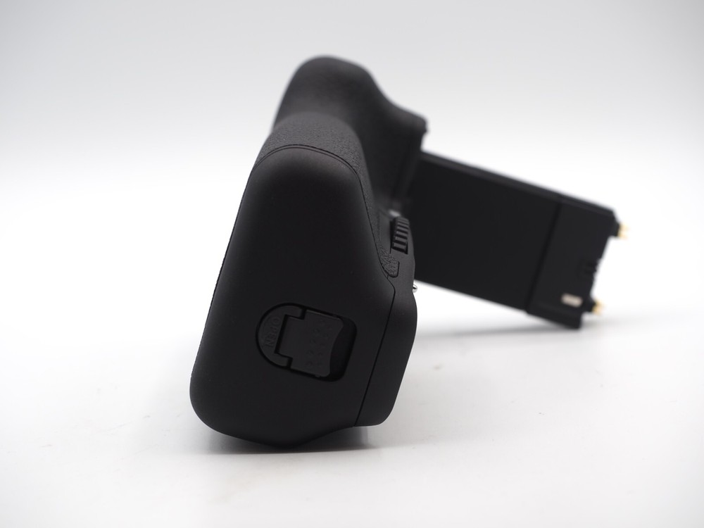 Canon BG-E21 Battery Grip for EOS 6D Mark II
