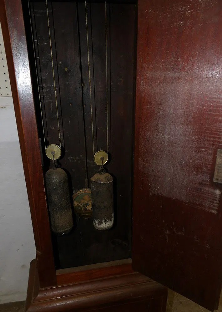 19TH CENTURY MAHOGANY TALL CASE CLOCK