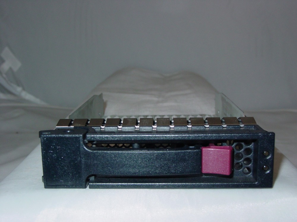 HP RAID Array or Proliant Server Hard Drive Tray