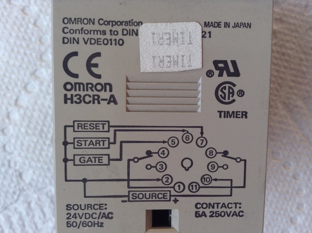 Omron H3CR-A Timer