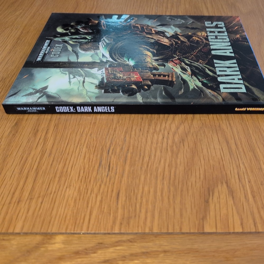 Warhammer 40k 6th Edition Codex Dark Angels Excellent Condition 2013