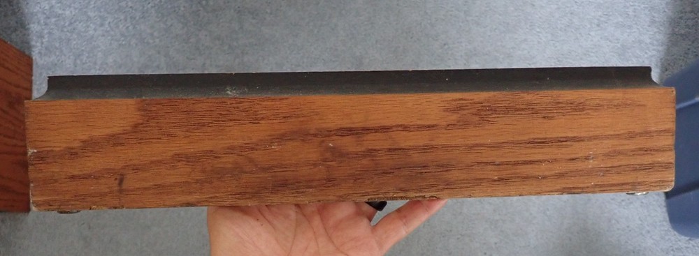 Single Klipsch Quartet Speaker Base in Good Condition