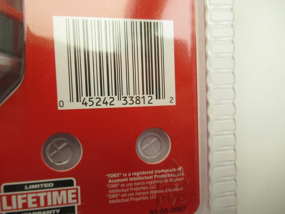 Milwaukee 48-22-2330 8 in 1 Compact Ratcheting Multi-bit Driver