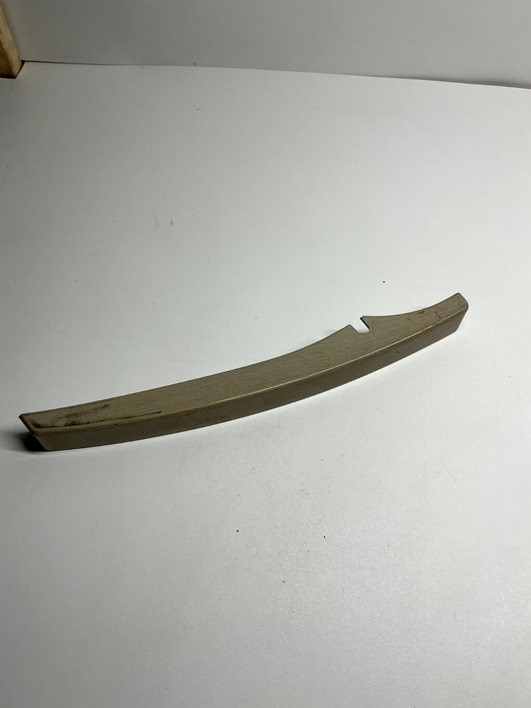 VOLVO VNL INTERIOR PLASTIC 11080