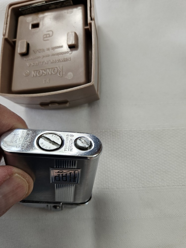 Vintage Ronson Whirlwind Lighter