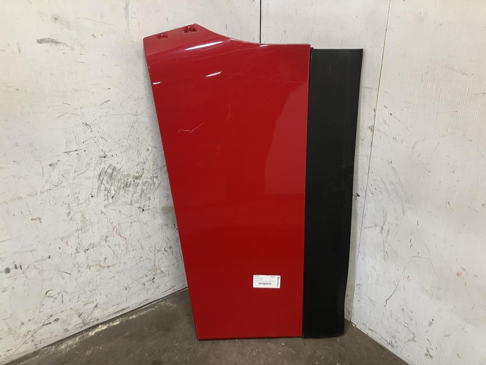 2012-2026 Freightliner CASCADIA RED Left UPPER Side Fairing/Cab Extender - Used