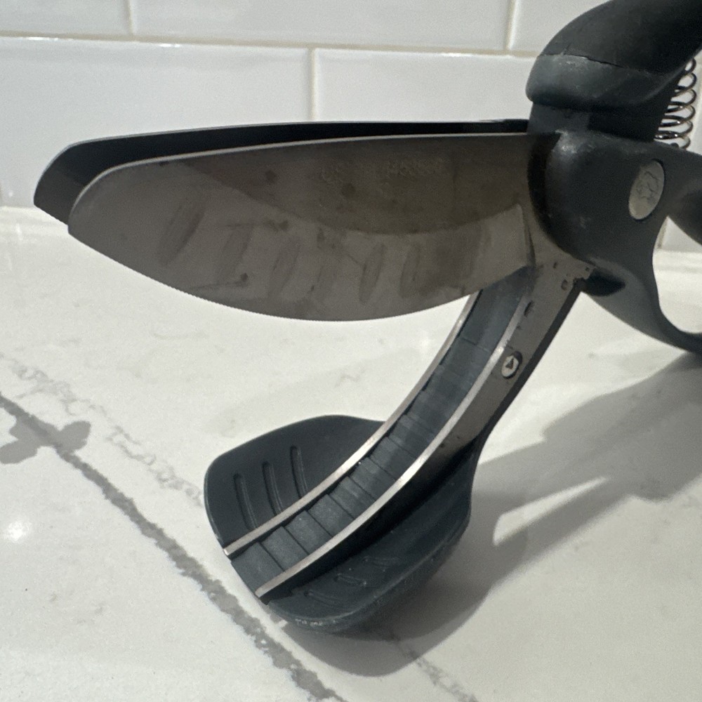 Pampered Chef Salad Chopper Double Bladed Cutting Scissors Shears Grey Kitchen