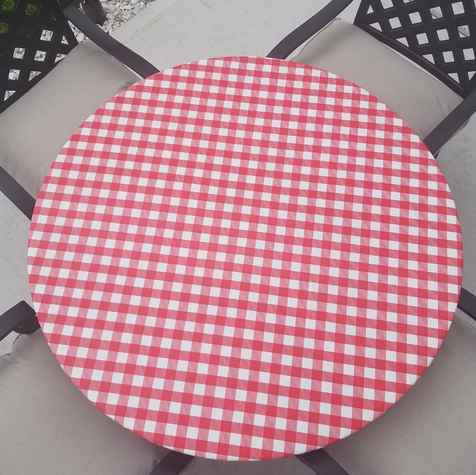 Round Vinyl Tablecloth Fitted Elastic Flannel Backed table cover Indoor/Outdoor